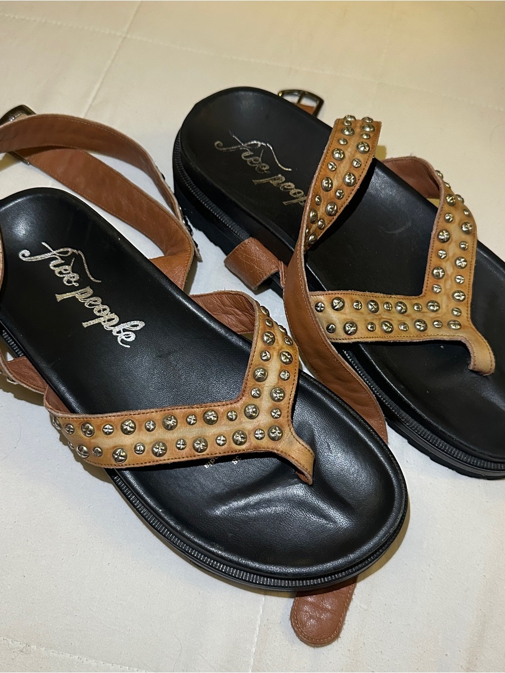 Free People Tan Studded Leather Ankle-Strap Sandals size 38 - Picture 6 of 9